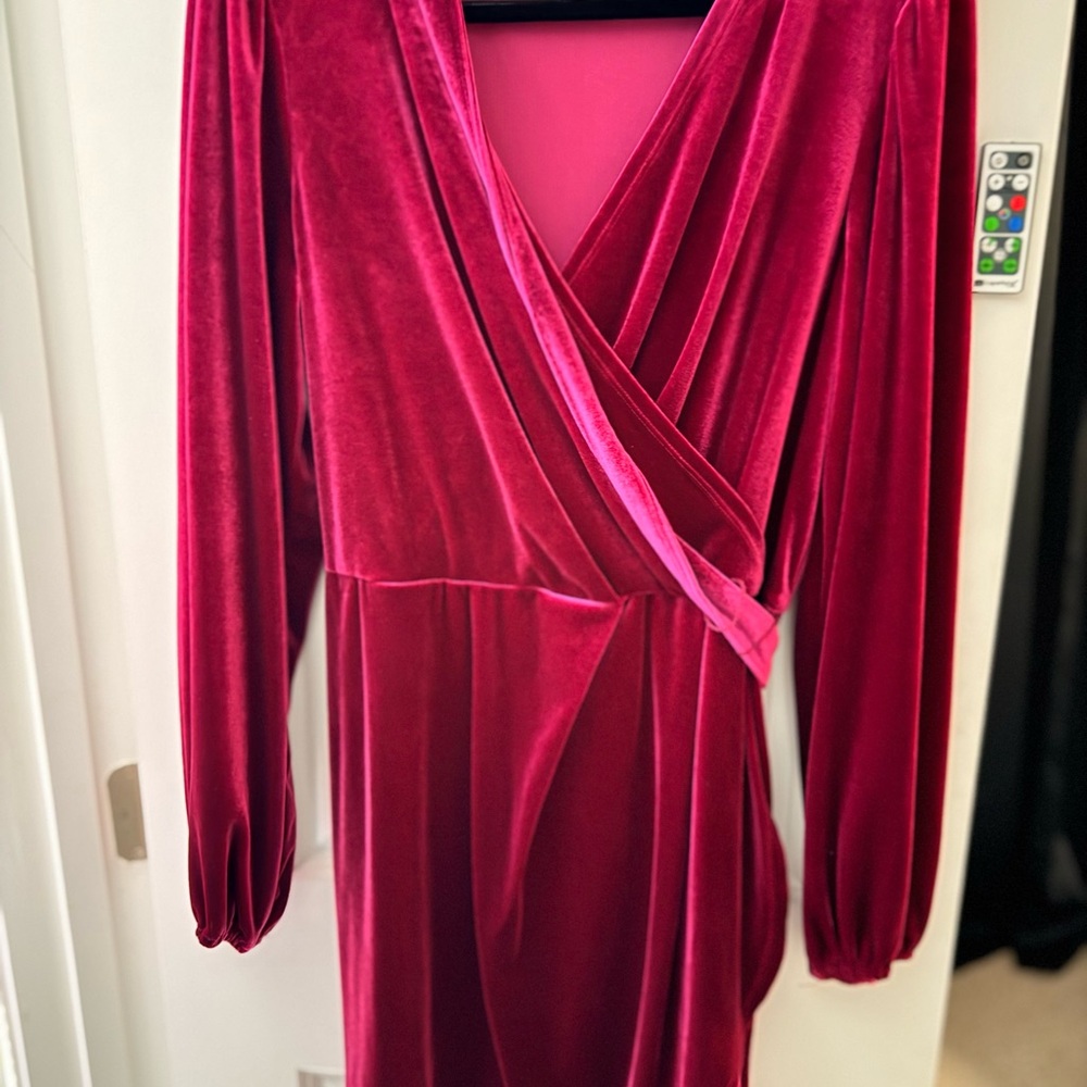 Nine West Long Sleeve Velvet Dress in Bold Pink